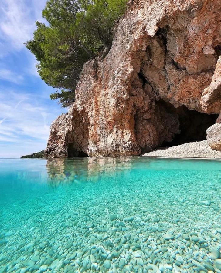 Beachfront Holiday Home - Private Heated Pool Мимице Экстерьер фото
