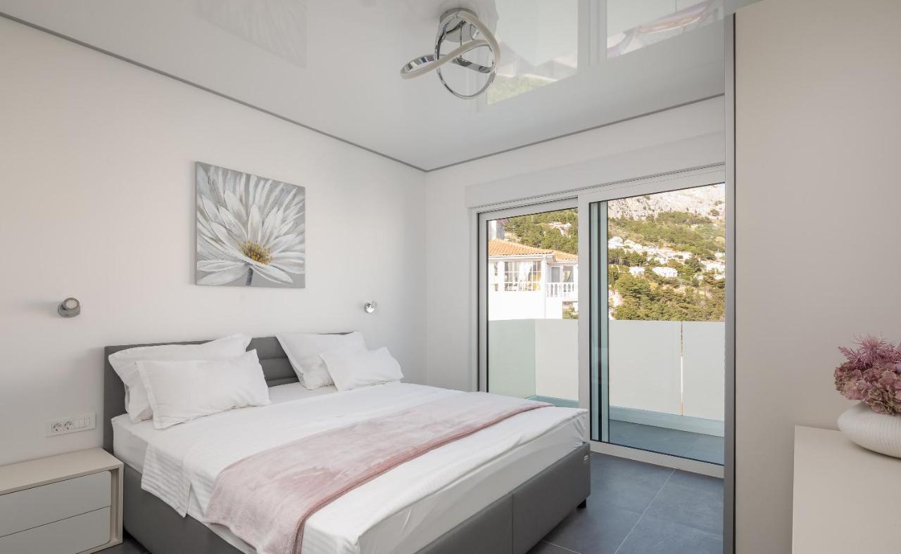 Beachfront Holiday Home - Private Heated Pool Мимице Экстерьер фото