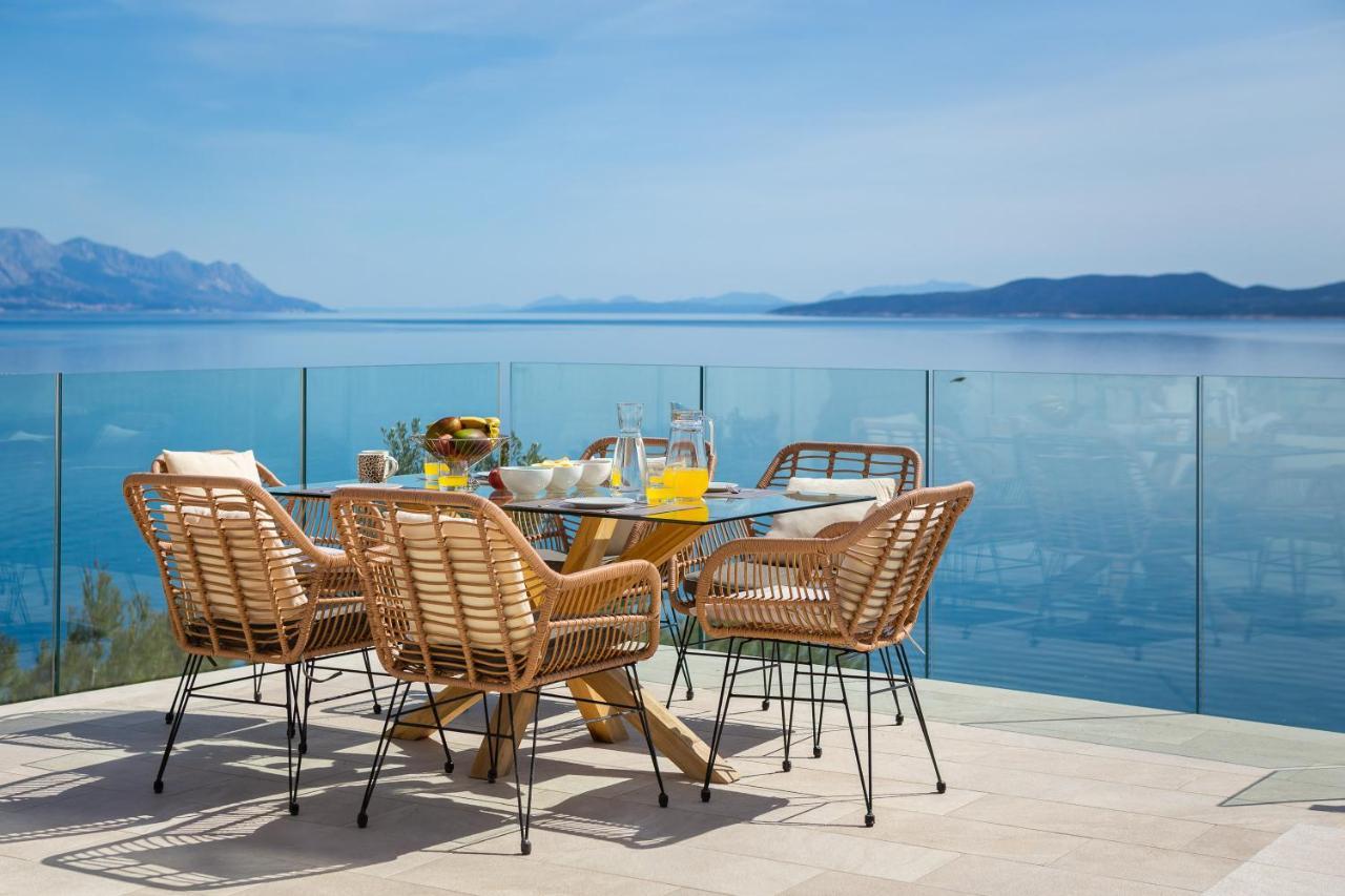 Beachfront Holiday Home - Private Heated Pool Мимице Экстерьер фото