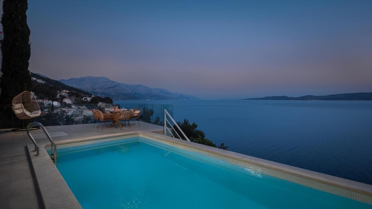 Beachfront Holiday Home - Private Heated Pool Мимице Экстерьер фото